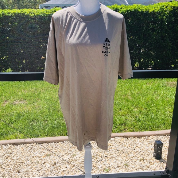 SOLD!⭐️NWT Mens Keep Calm Tee!⭐️ - Picture 2 of 6